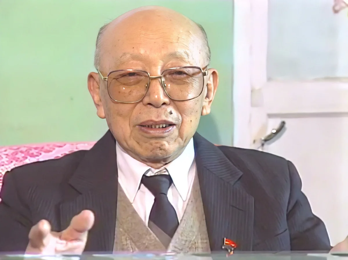 Sr. Meng Ya Shu, 80 años, China; sobreviviente de cáncer de intestino tratado con Líquido Tian Xian